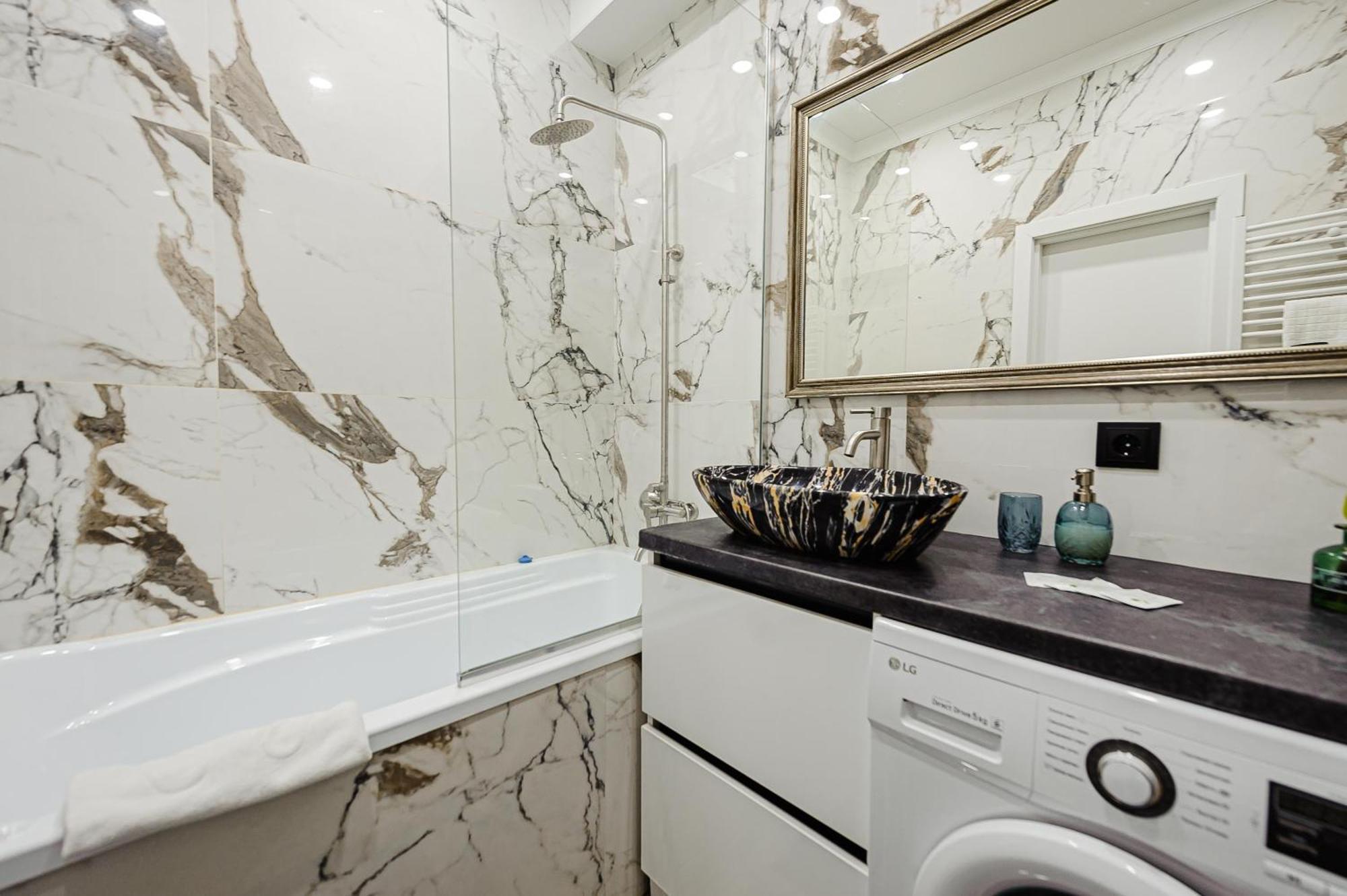 Luxury Oasis Flat Lejlighed Chişinău Eksteriør billede