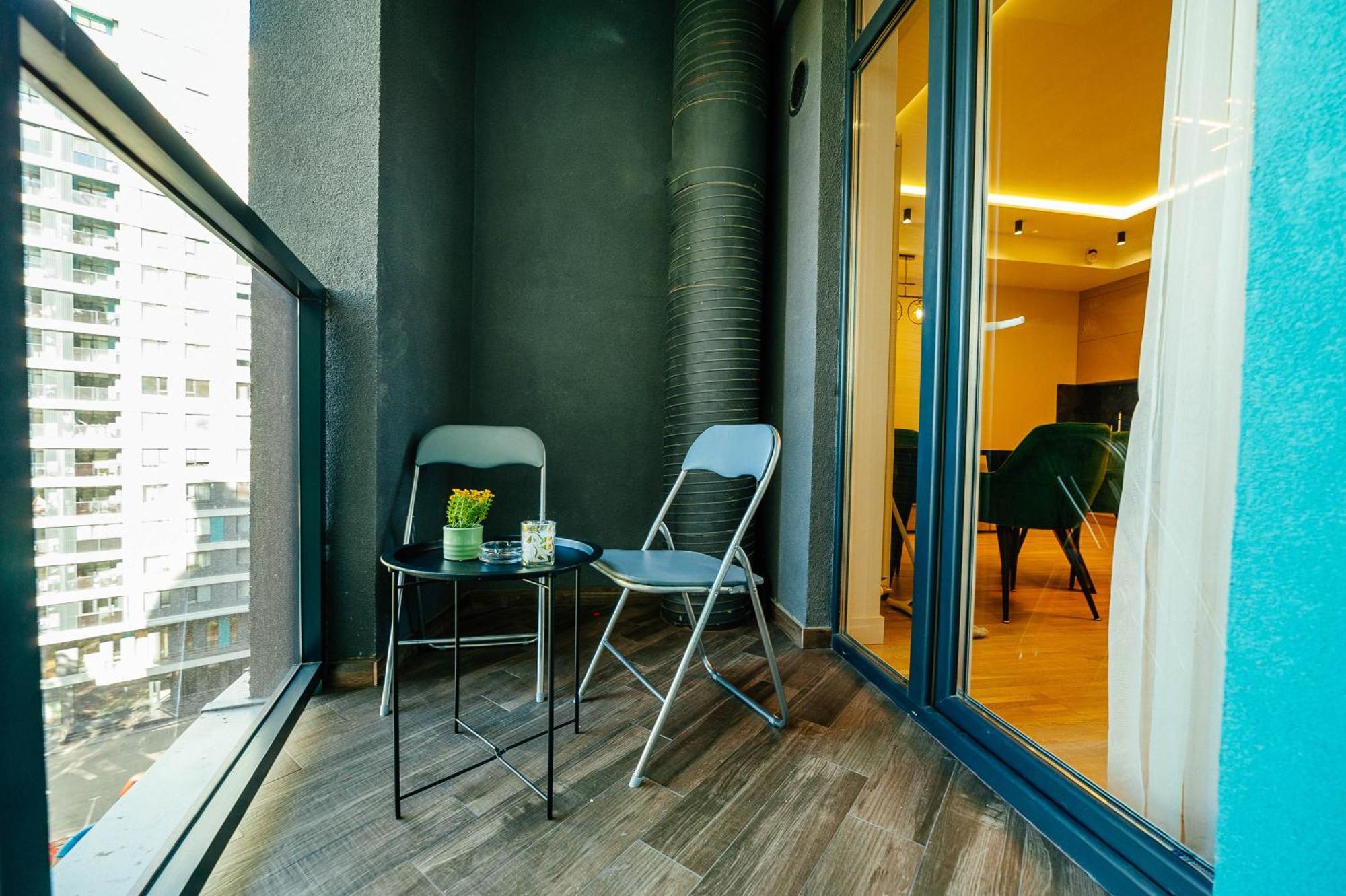 Luxury Oasis Flat Lejlighed Chişinău Eksteriør billede